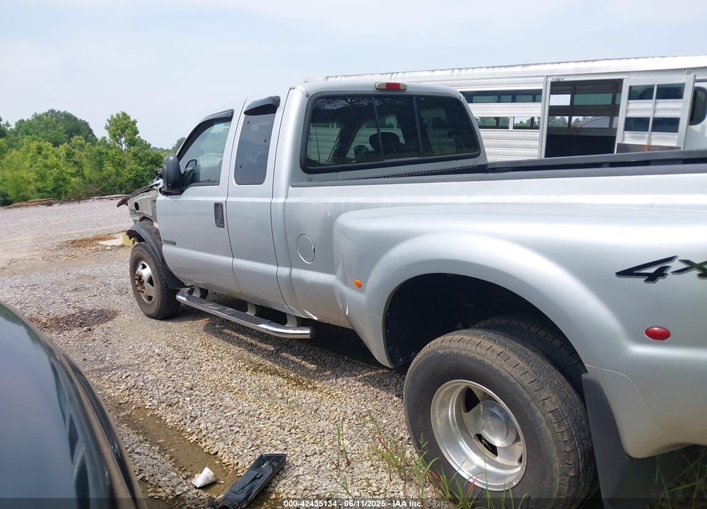 2001 FORD F-350 LARIAT/XL/XLT VIN: 1FTWX33F21ED39984