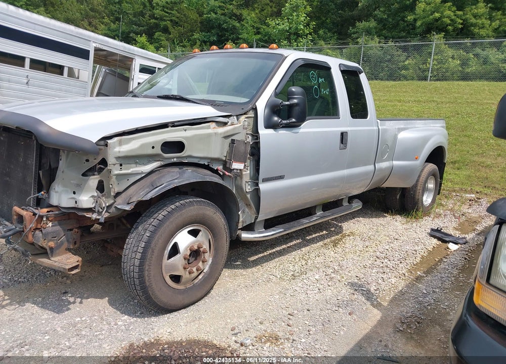 2001 FORD F-350 LARIAT/XL/XLT VIN: 1FTWX33F21ED39984