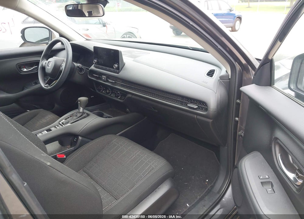 2024 HONDA HR-V VIN: 3CZRZ2H36RM738784