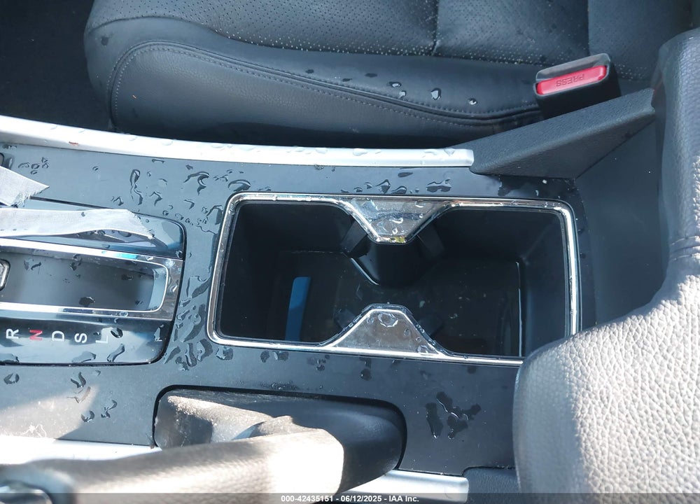 2013 HONDA ACCORD EX-L VIN: 1HGCR2F88DA091418