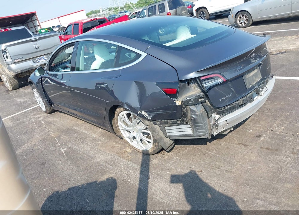2019 TESLA MODEL 3 VIN: 5YJ3E1EB9KF391698