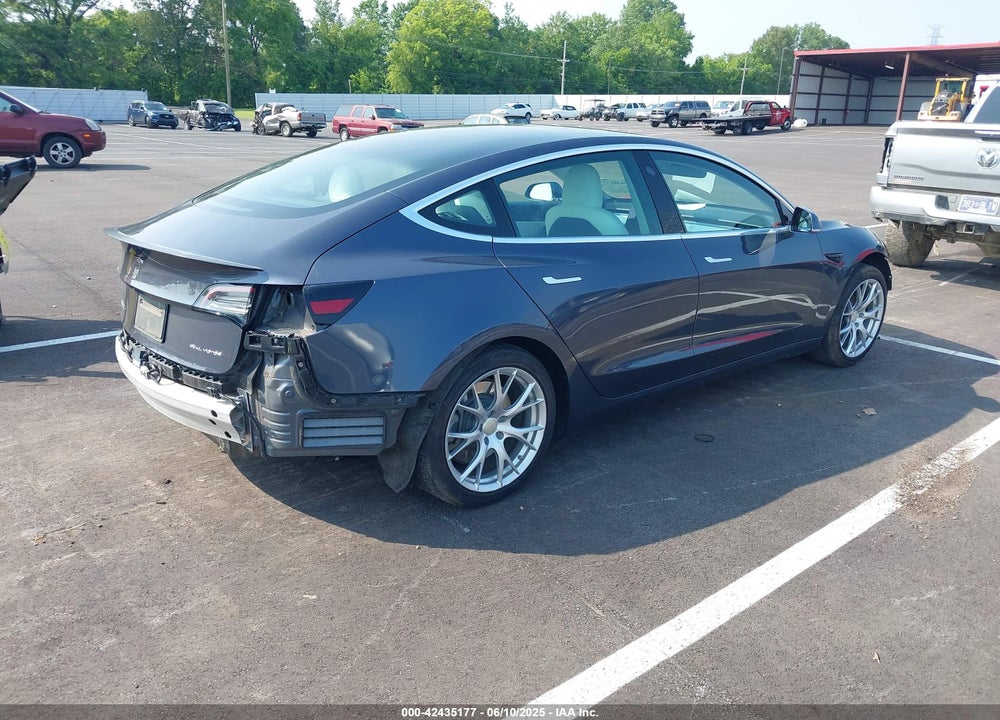 2019 TESLA MODEL 3 VIN: 5YJ3E1EB9KF391698