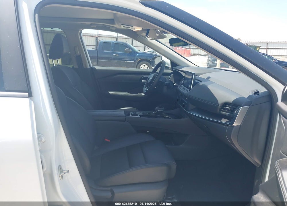 2024 NISSAN ROGUE VIN: JN8BT3BB3RW430894