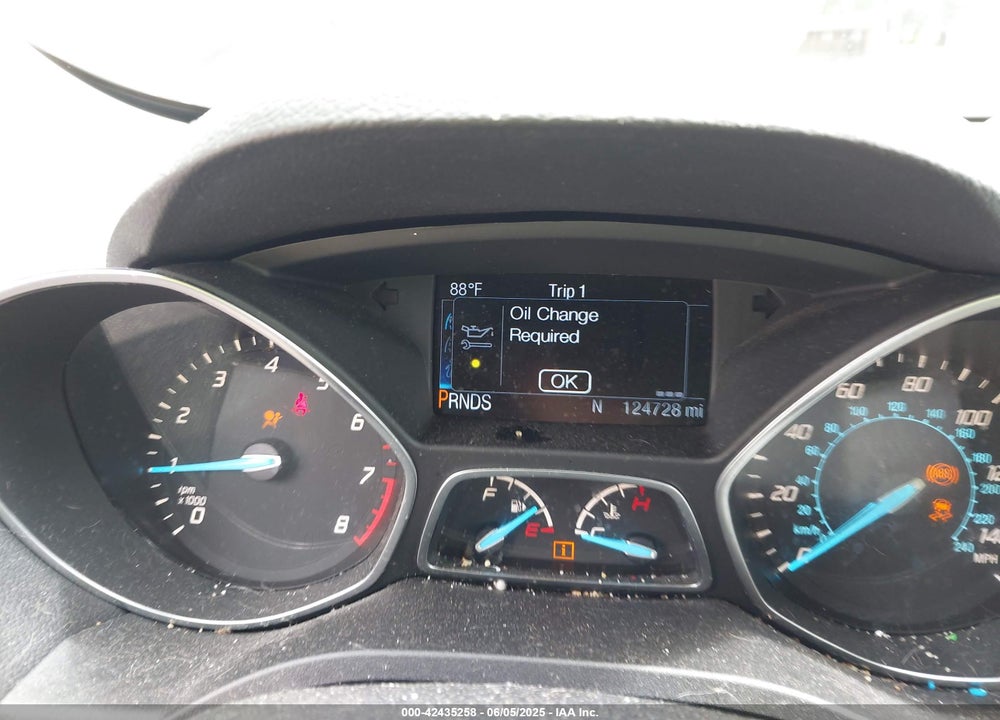 2016 FORD ESCAPE VIN: 1FMCU0GX2GUB11331