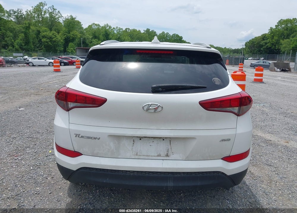 2018 HYUNDAI TUCSON SEL VIN: KM8J3CA46JU748143