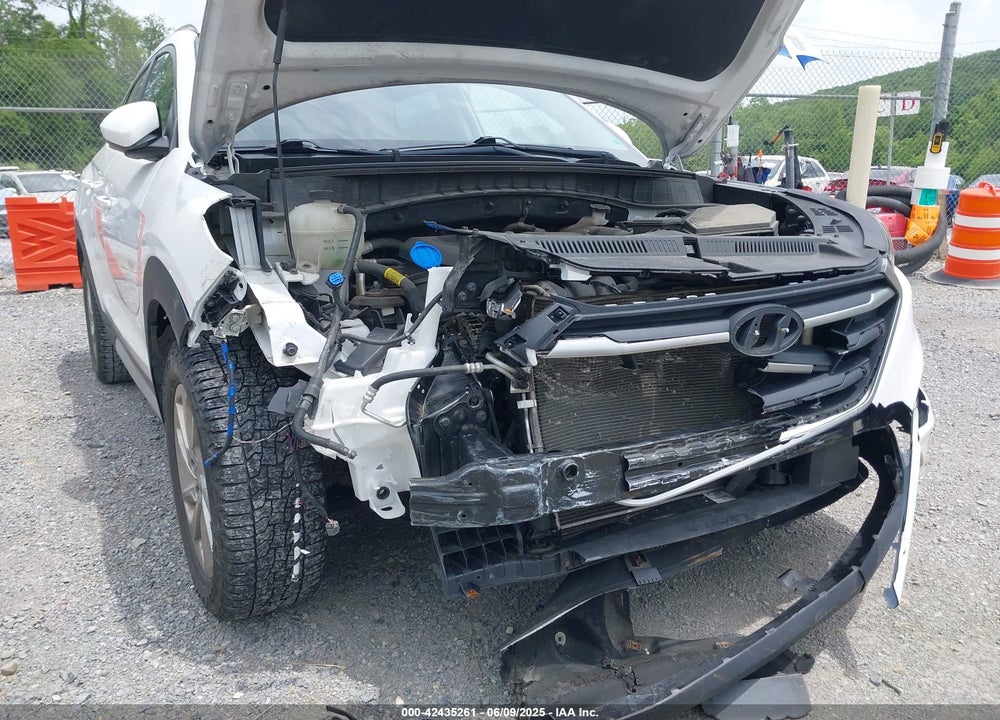 2018 HYUNDAI TUCSON SEL VIN: KM8J3CA46JU748143