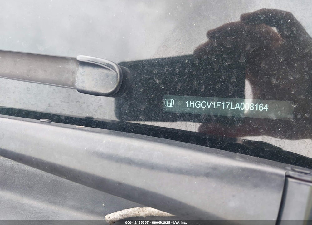 2020 HONDA ACCORD VIN: 1HGCV1F17LA008164