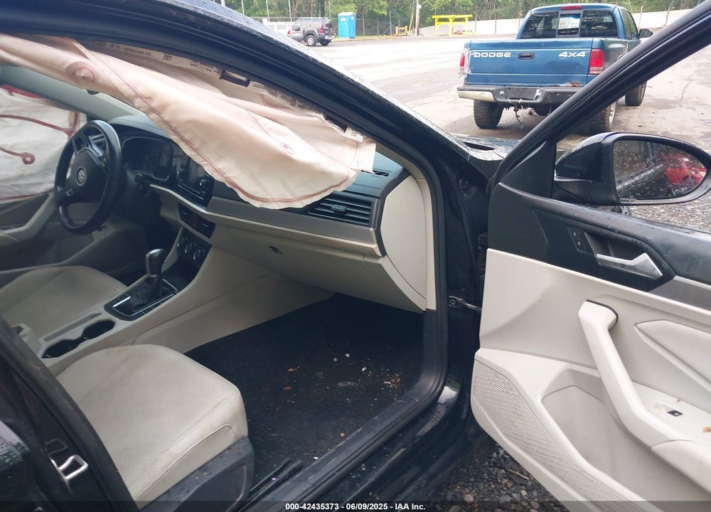 2019 VOLKSWAGEN JETTA 1.4T R-LINE/1.4T S/1.4T SE VIN: 3VWC57BUXKM121722