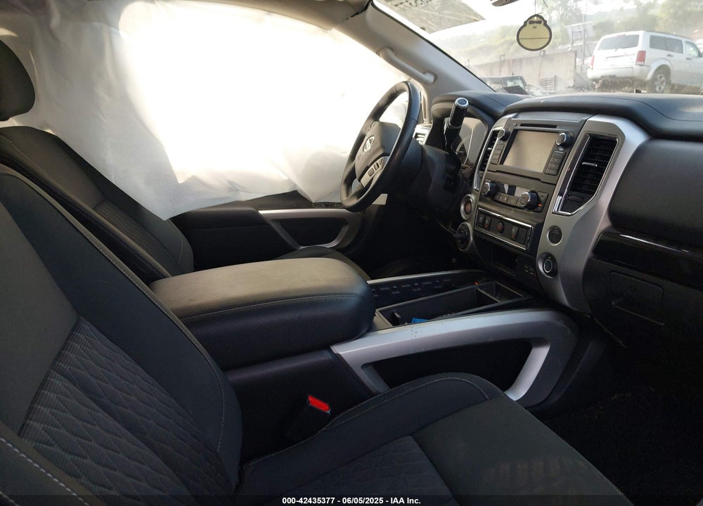 2019 NISSAN TITAN SV VIN: 1N6AA1C55KN522432