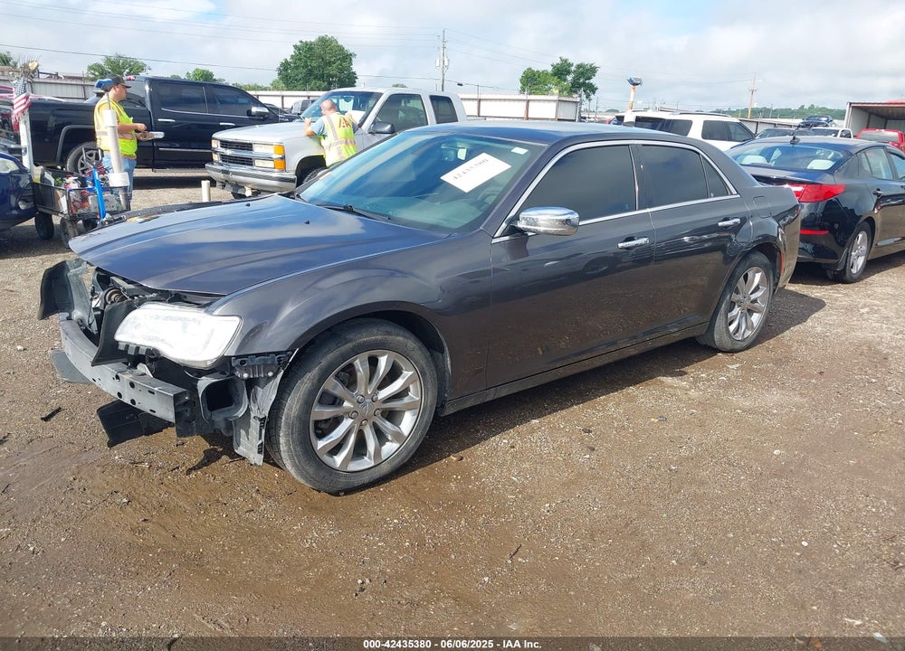 2018 CHRYSLER 300 VIN: 2C3CCAKGXJH144449