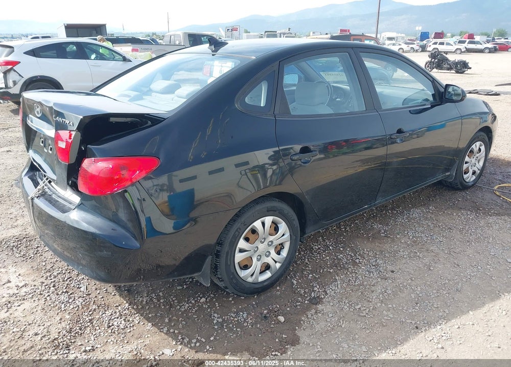 2010 HYUNDAI ELANTRA VIN: KMHDU4AD1AU834069