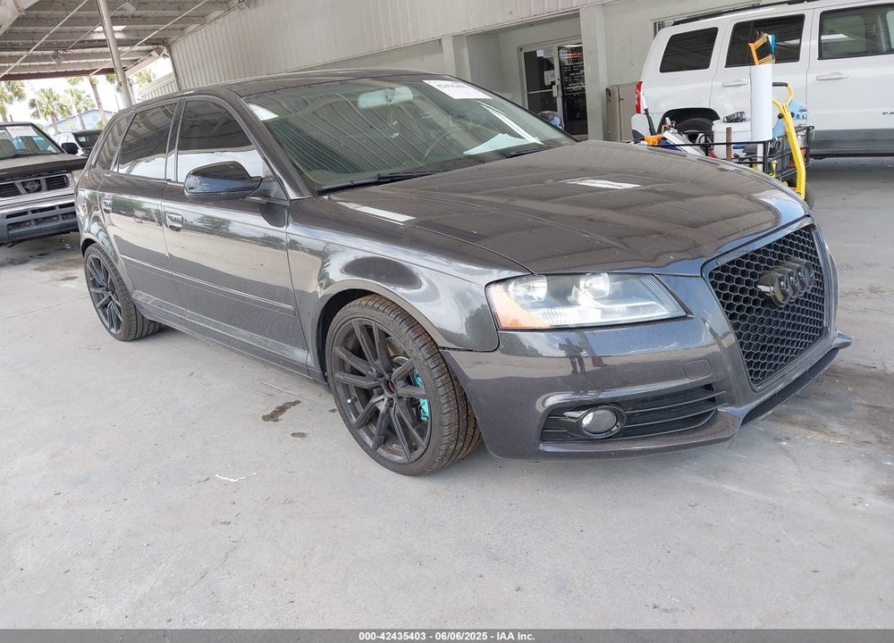 2011 AUDI A3 2.0T PREMIUM VIN: WAUBEAFM9BA016587