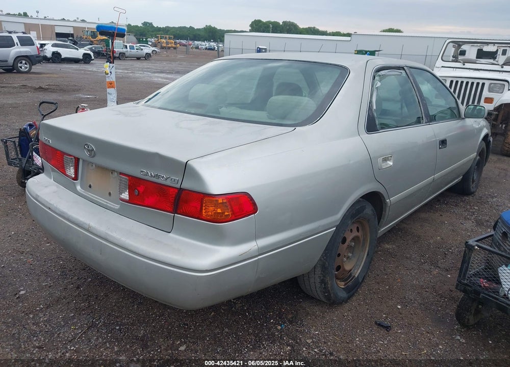 2001 TOYOTA CAMRY CE VIN: 4T1BG22K01U105416