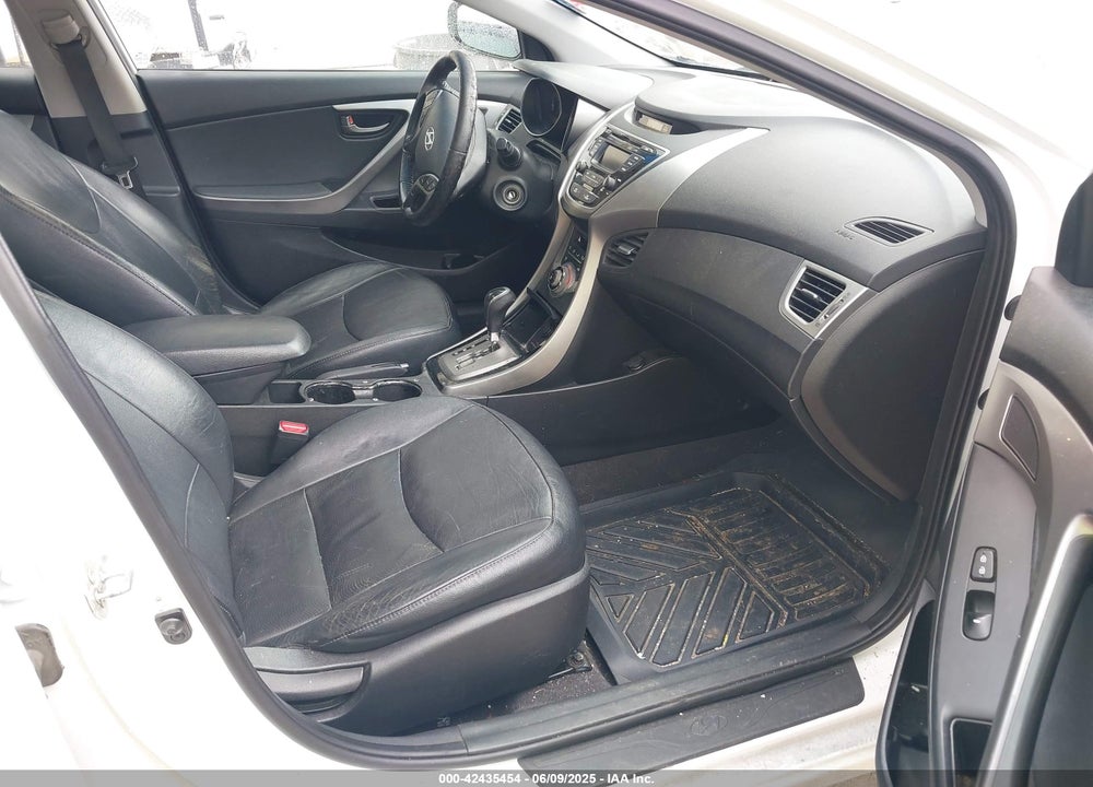 2013 HYUNDAI ELANTRA LIMITED VIN: 5NPDH4AE7DH323062