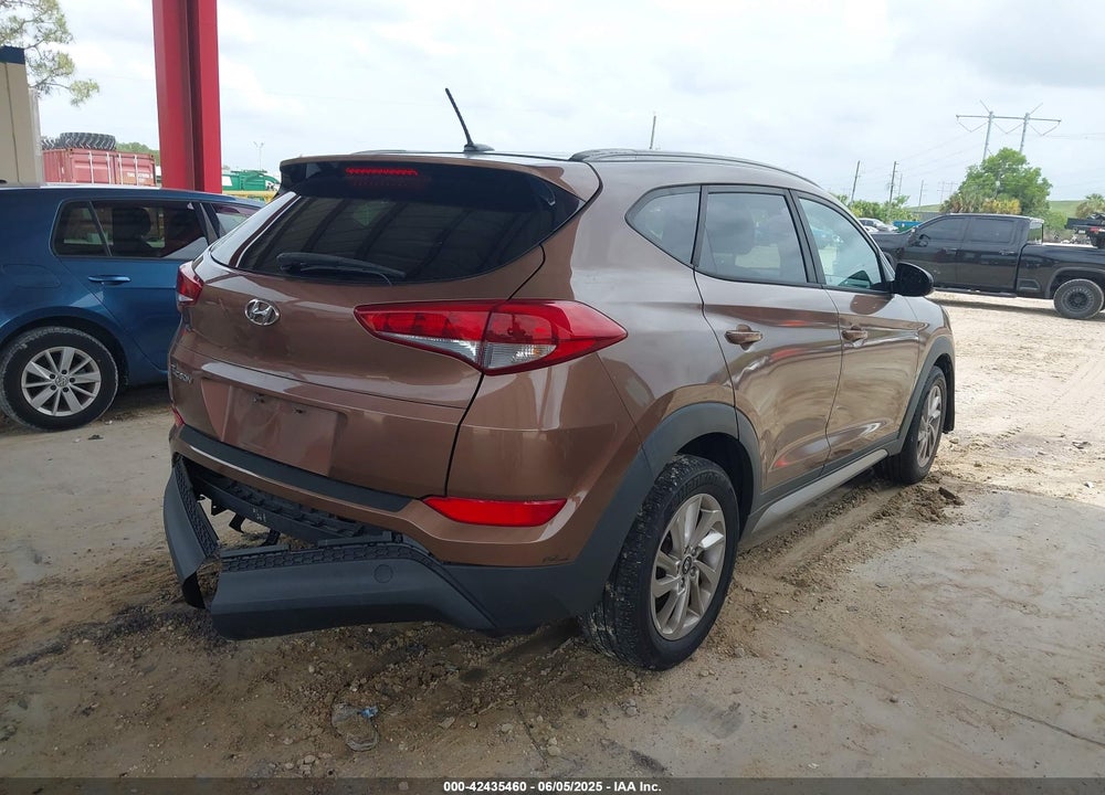 2017 HYUNDAI TUCSON VIN: KM8J33A47HU419753