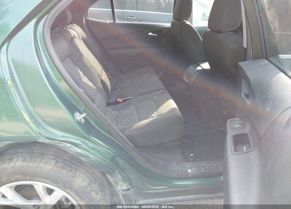 2018 CHEVROLET EQUINOX VIN: 2GNAXTEXXJ6155520