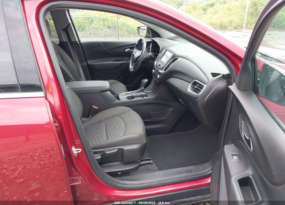 2018 CHEVROLET EQUINOX LT VIN: 2GNAXSEV9J6116443