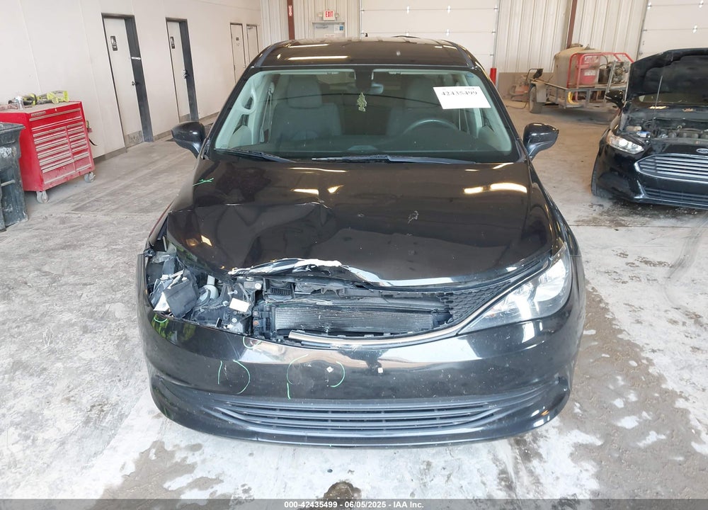2017 CHRYSLER PACIFICA TOURING VIN: 2C4RC1DG6HR609655