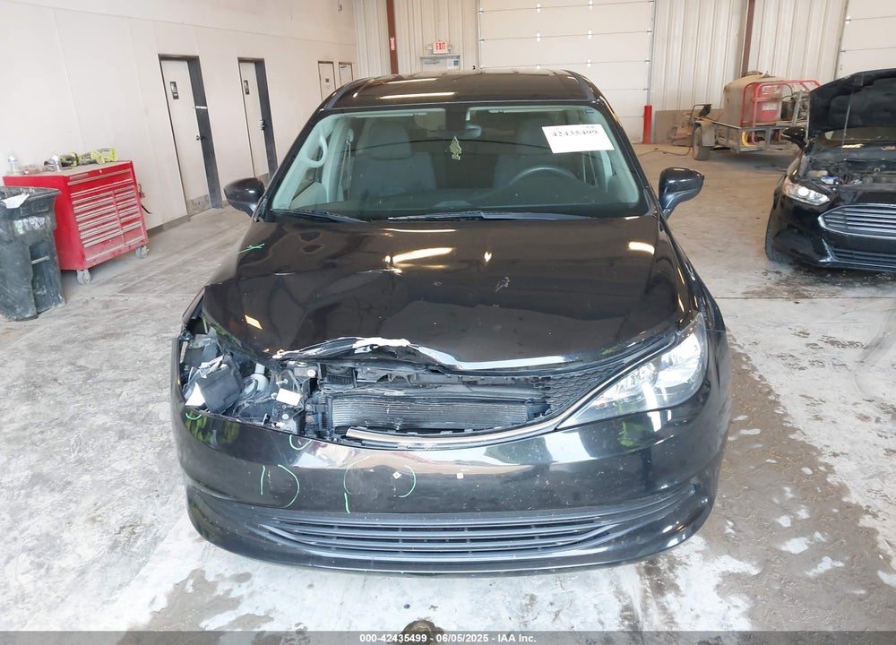 2017 CHRYSLER PACIFICA TOURING VIN: 2C4RC1DG6HR609655