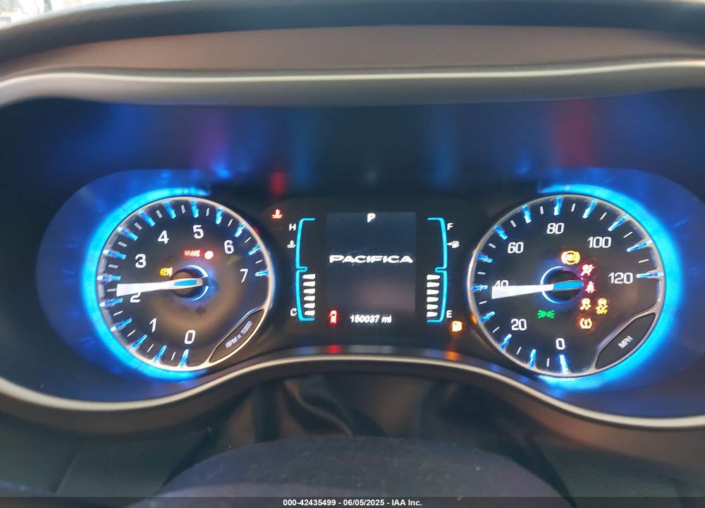 2017 CHRYSLER PACIFICA TOURING VIN: 2C4RC1DG6HR609655