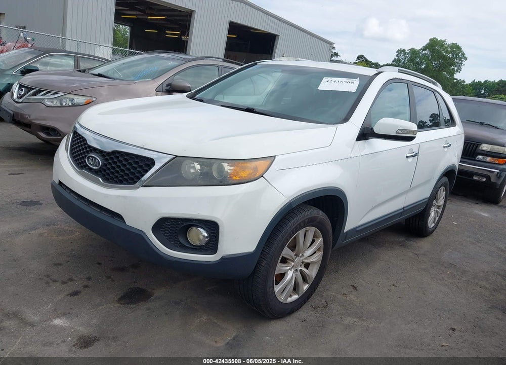 2011 KIA SORENTO VIN: 5XYKU3A16BG092475