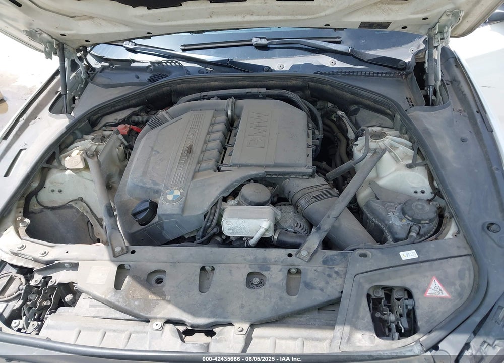 2014 BMW 5 SERIES VIN: WBA5B1C51ED475862