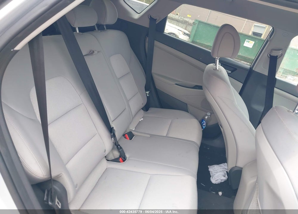 2018 HYUNDAI TUCSON VIN: KM8J3CA41JU717110