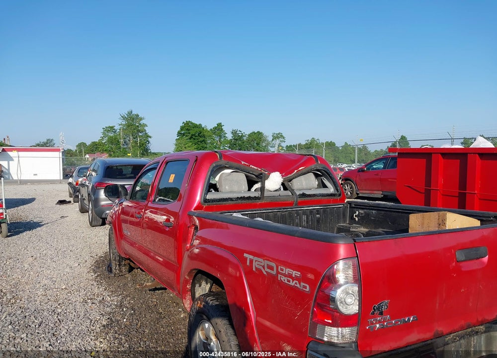 2015 TOYOTA TACOMA BASE V6 VIN: 3TMLU4EN3FM168489
