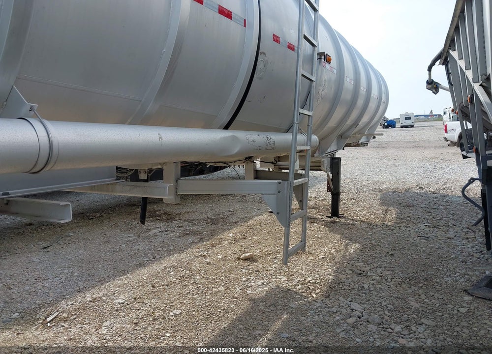 2012 POLAR TANK VIN: 1PMA34221C1038283