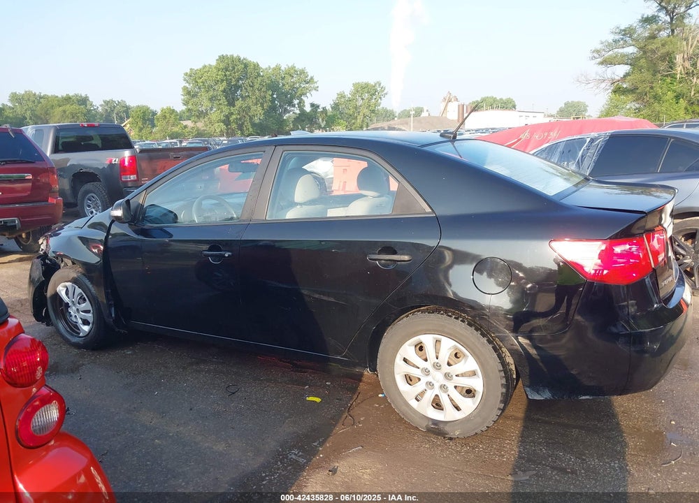 2010 KIA FORTE VIN: KNAFU4A25A5065580