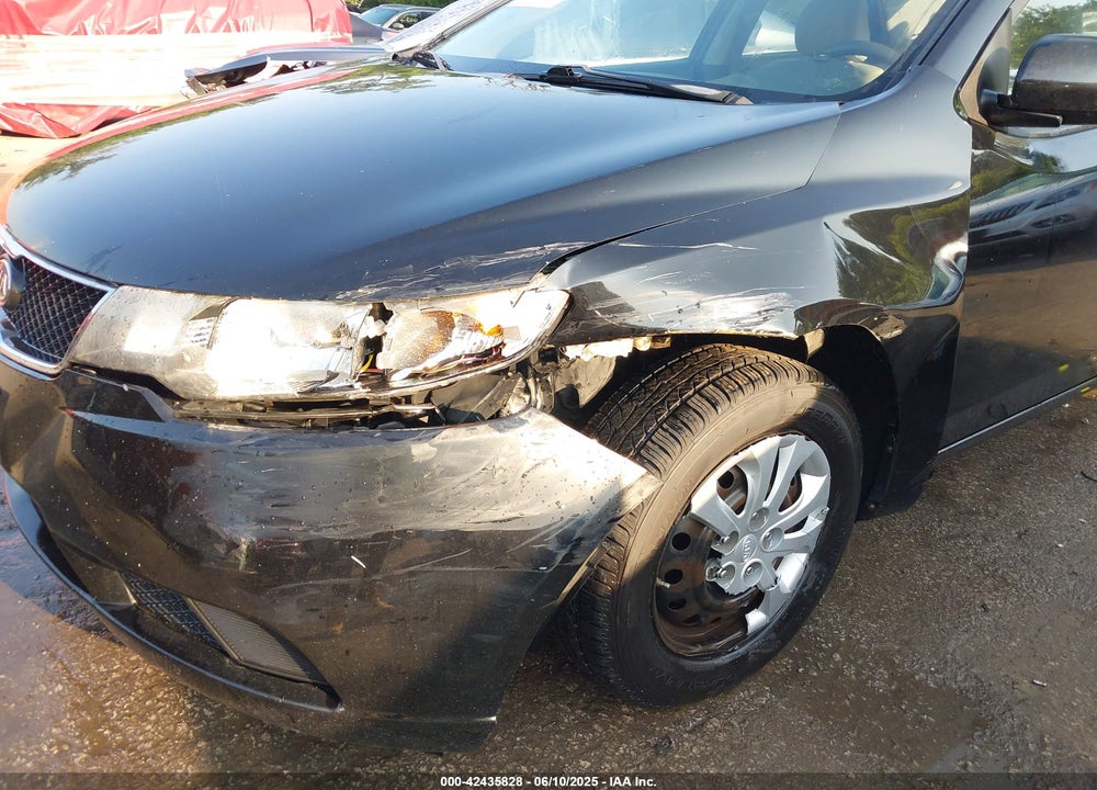 2010 KIA FORTE VIN: KNAFU4A25A5065580