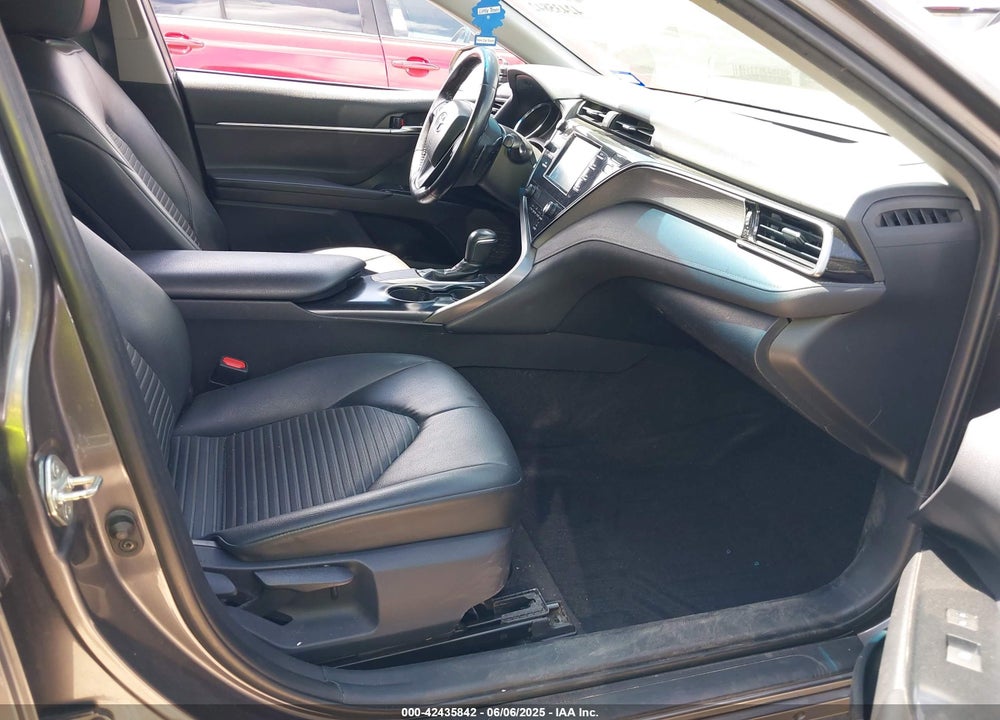 2019 TOYOTA CAMRY VIN: 4T1B11HK0KU835489