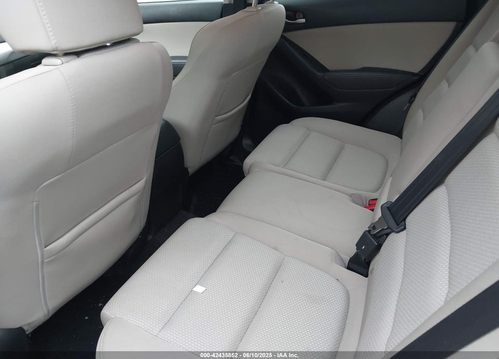 2016 MAZDA CX-5 VIN: JM3KE4CY6G0821043