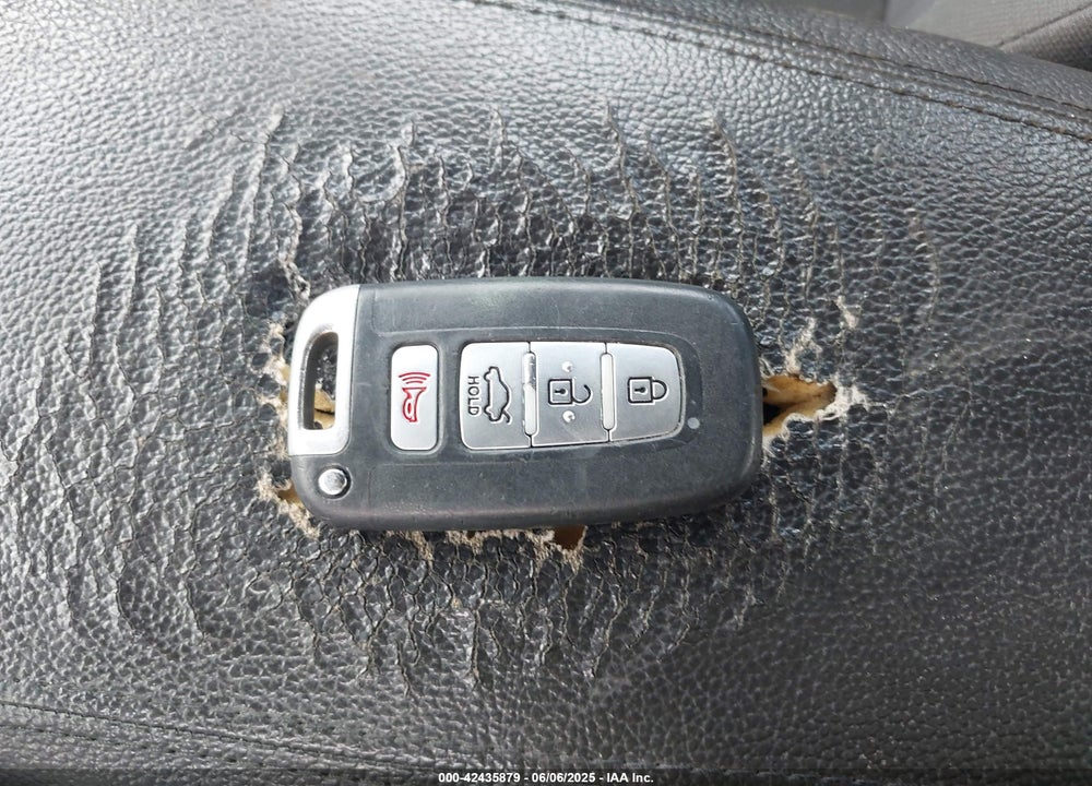 2012 KIA OPTIMA HYBRID VIN: KNAGM4AD9C5027830
