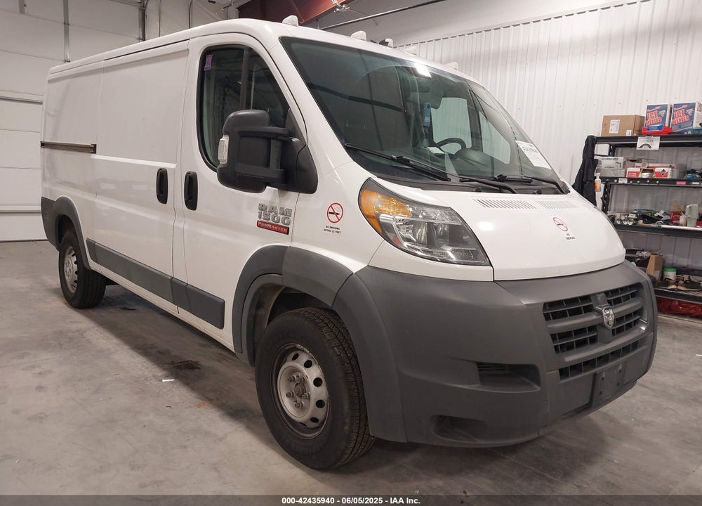 2016 RAM PROMASTER 1500 LOW ROOF VIN: 3C6TRVAG8GE135263