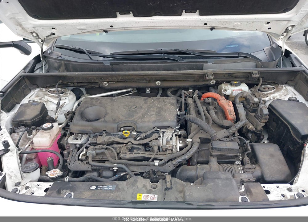 2019 TOYOTA RAV4 HYBRID XLE VIN: JTMRWRFV4KD007378
