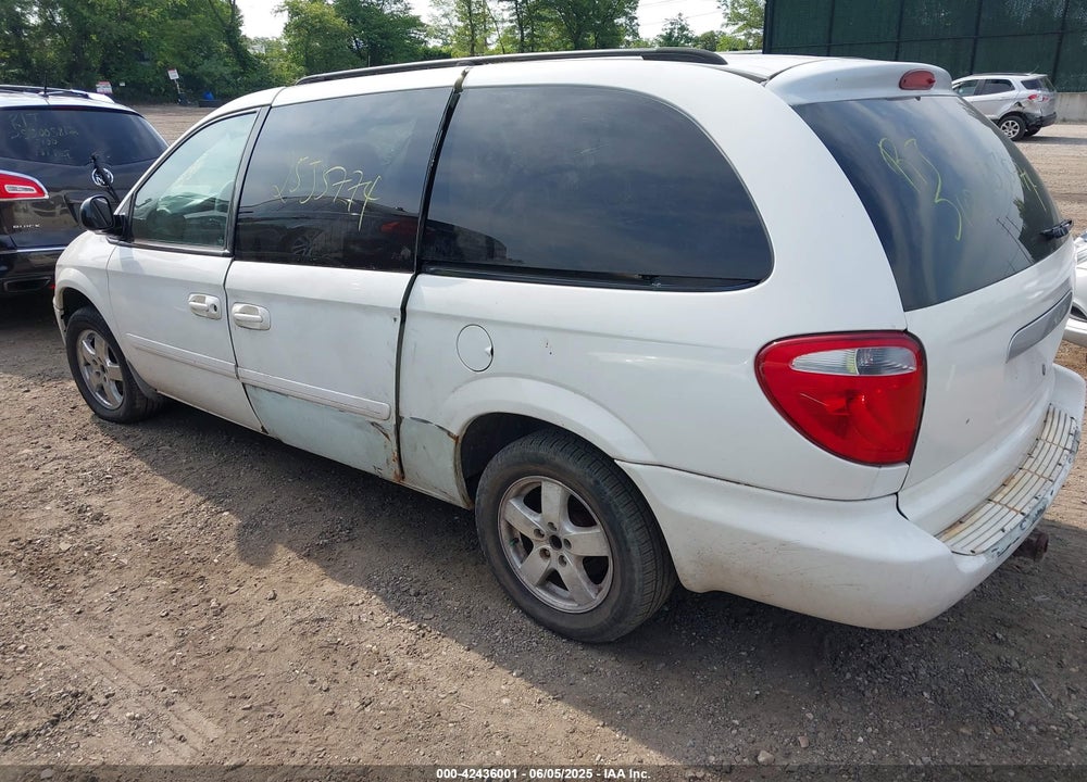 2007 DODGE GRAND CARAVAN SXT VIN: 2D4GP44L47R194735