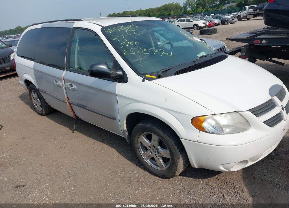 2007 DODGE GRAND CARAVAN SXT VIN: 2D4GP44L47R194735
