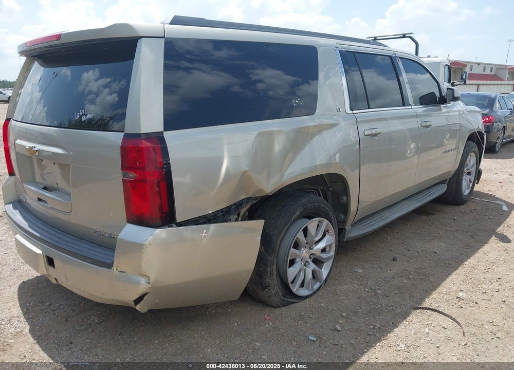 2015 CHEVROLET SUBURBAN 1500 VIN: 1GNSCJKC9FR153713
