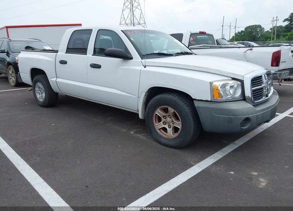 2005 DODGE DAKOTA SLT VIN: 1D7HE48NX5S217990
