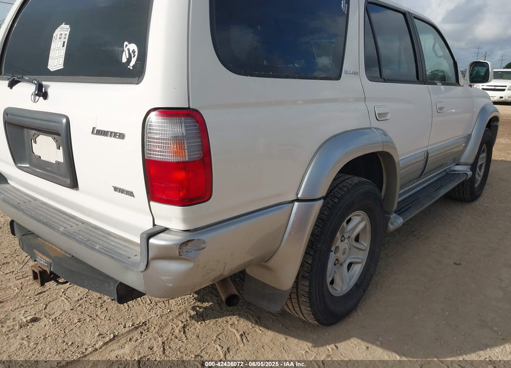2000 TOYOTA 4RUNNER LIMITED V6 VIN: JT3GN87R1Y0138908