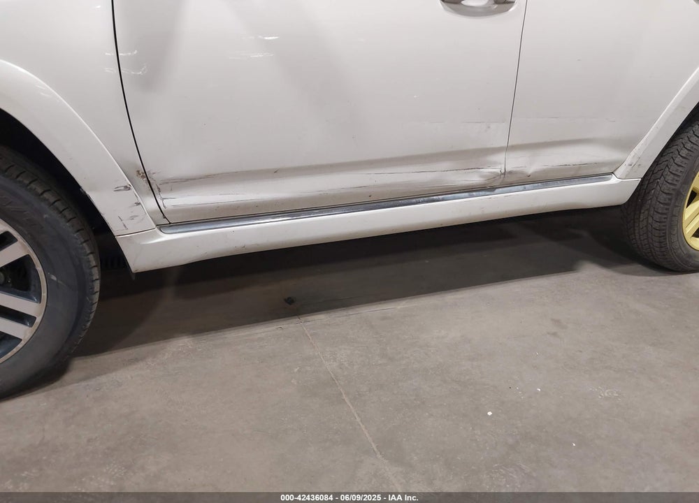 2014 TOYOTA 4RUNNER LIMITED VIN: JTEBU5JR1E5164161