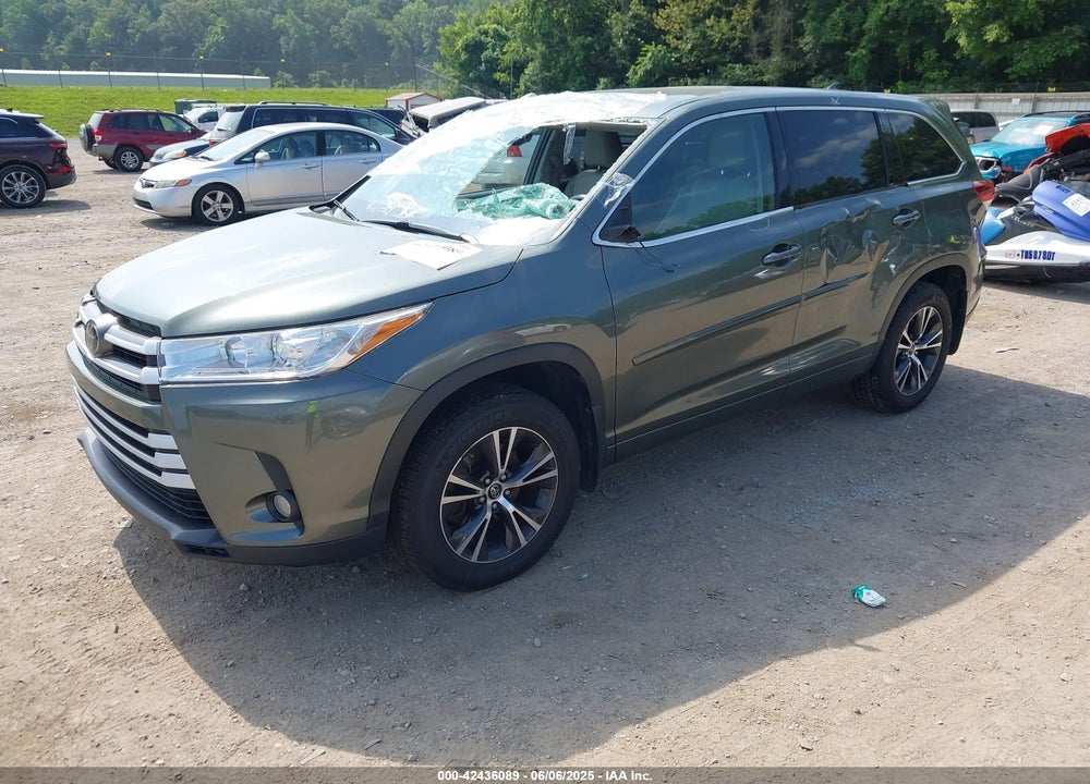 2017 TOYOTA HIGHLANDER LE PLUS VIN: 5TDBZRFH0HS442172