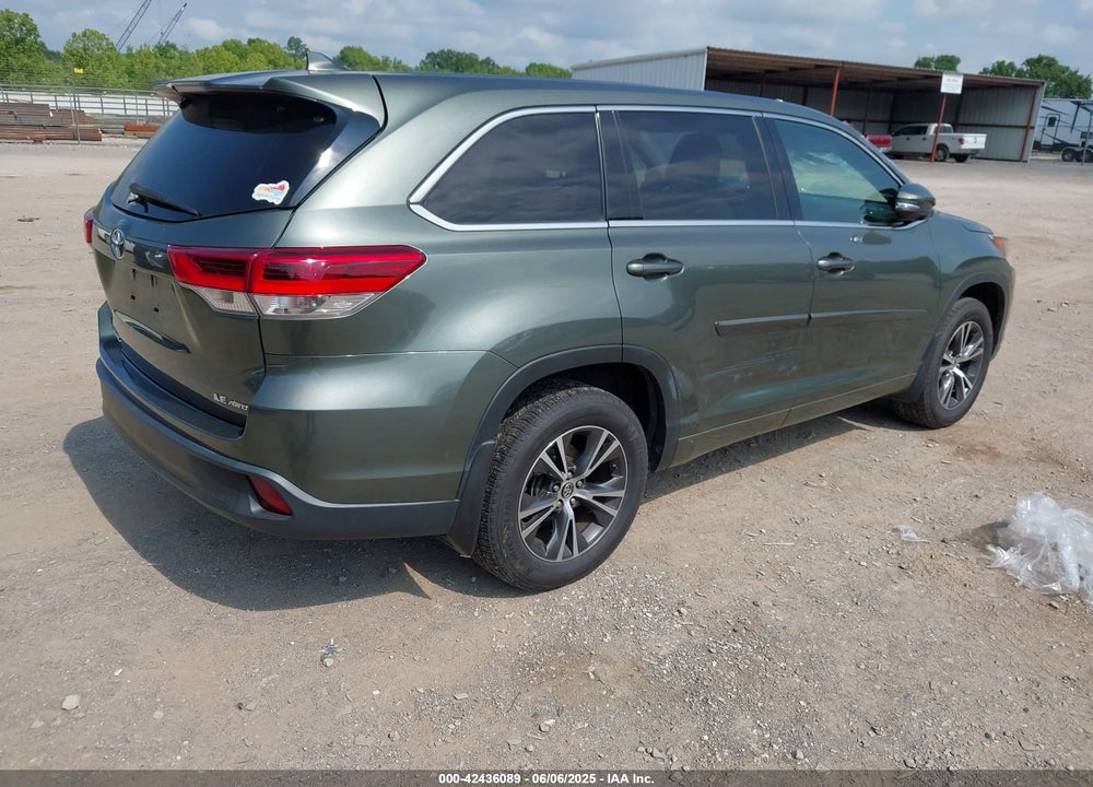 2017 TOYOTA HIGHLANDER LE PLUS VIN: 5TDBZRFH0HS442172