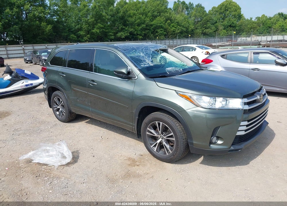 2017 TOYOTA HIGHLANDER LE PLUS VIN: 5TDBZRFH0HS442172