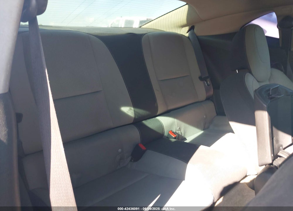 2014 CHEVROLET CAMARO 1LT VIN: 2G1FB1E38E9322050