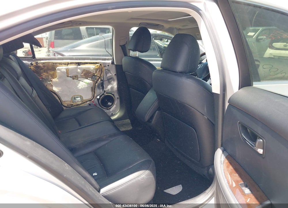 2011 LEXUS ES 350 VIN: JTHBK1EG6B2461420