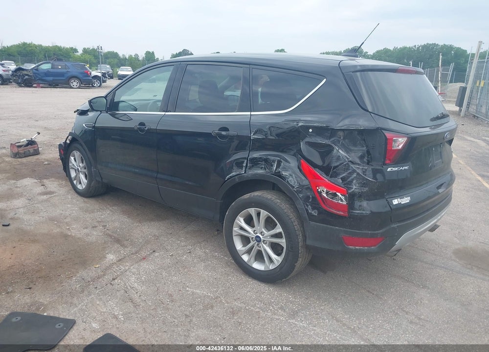 2019 FORD ESCAPE VIN: 1FMCU9GD5KUB37179