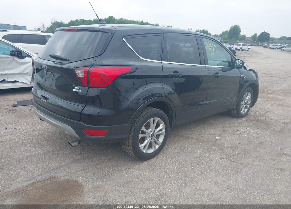 2019 FORD ESCAPE VIN: 1FMCU9GD5KUB37179