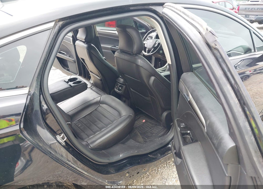 2016 FORD FUSION SE VIN: 3FA6P0HD4GR201784